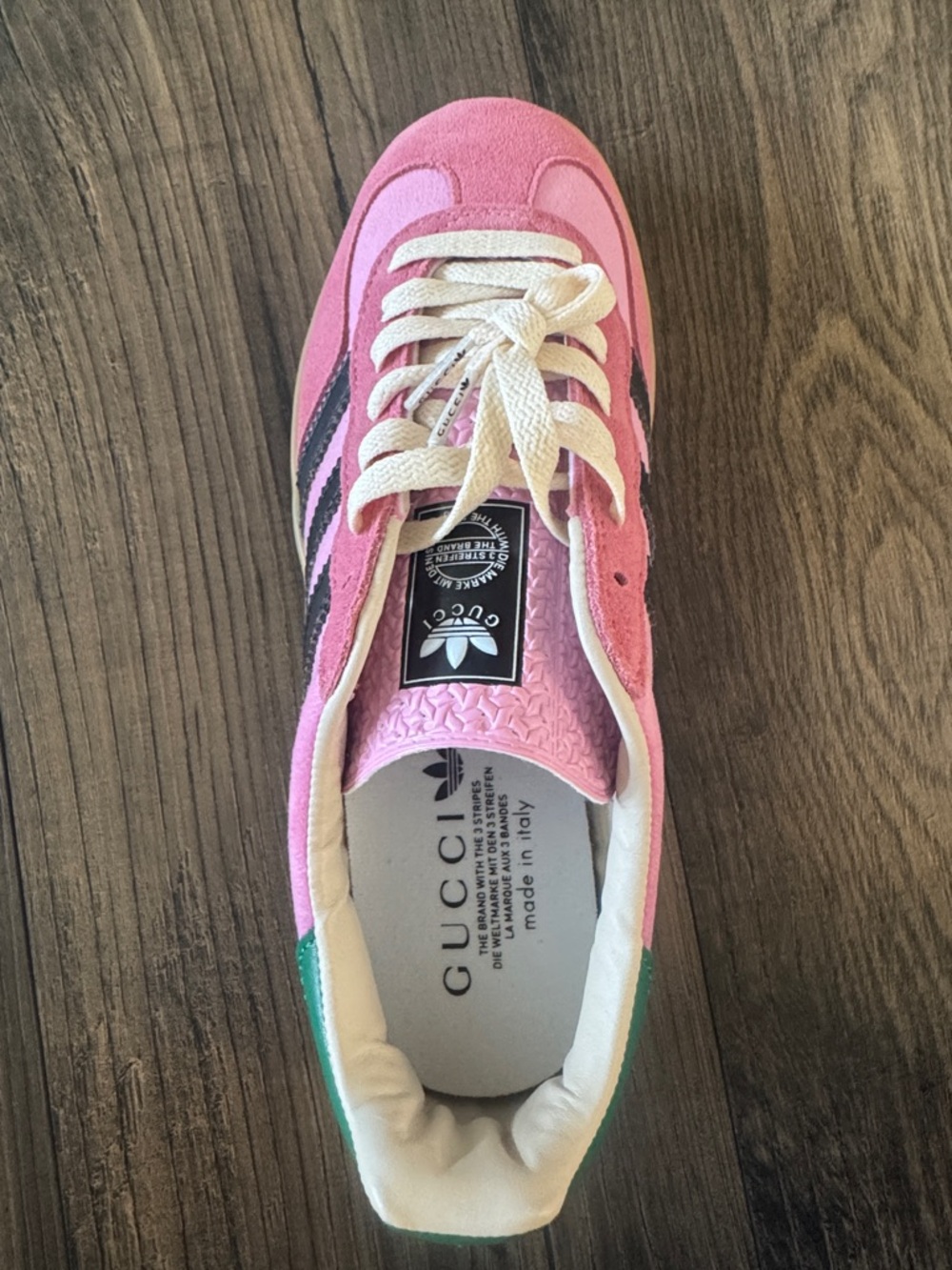 Gucci Pink Suede Sneakers with Black Stripes and Green Heel Tab - Picture 3 of 9